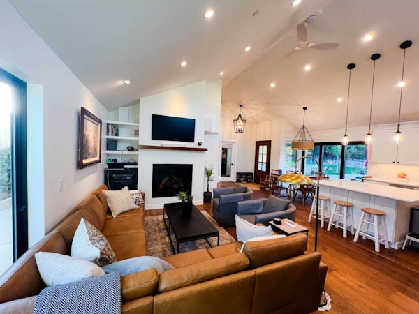 Farlow - Kit Home in California, USA